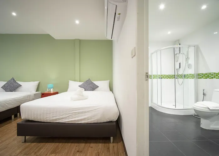 Hotel V - Mrt Huai Khwang