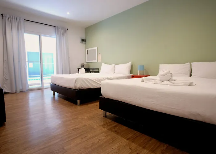 Hotel V - Mrt Huai Khwang