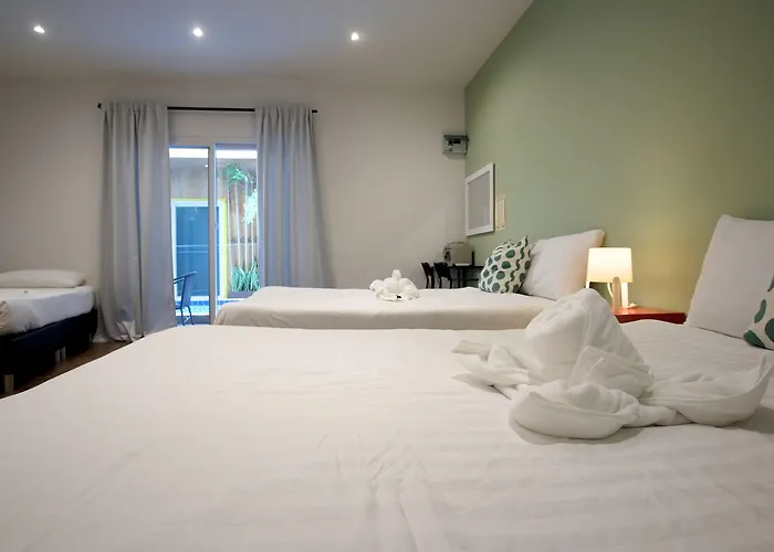 Hotel V - Mrt Huai Khwang