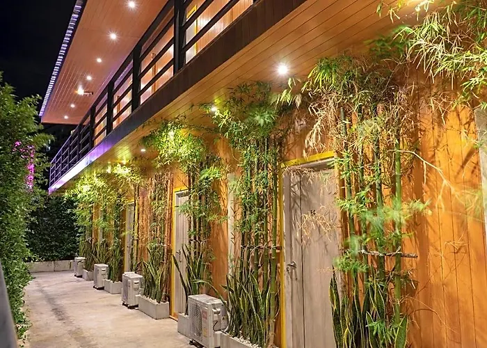 V - Mrt Huai Khwang Hotel Bangkok