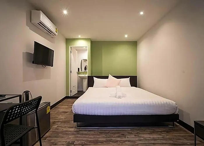 V - Mrt Huai Khwang Hotel Bangkok