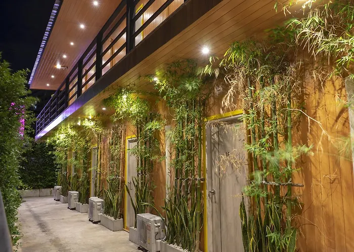 V - Mrt Huai Khwang Hotel Bangkok